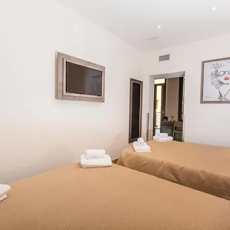 Repubblica Hotel Milan